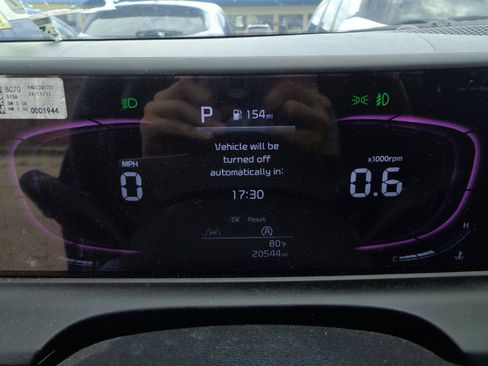 Used 2025 Kia Seltos S AWD/4WD image 11