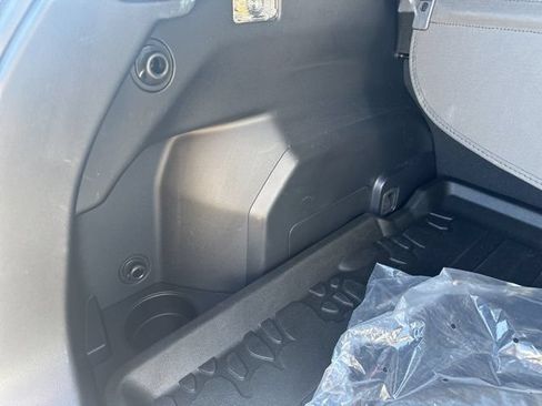 Certified 2025 Subaru Crosstrek 2.5i Limited AWD/4WD image 9