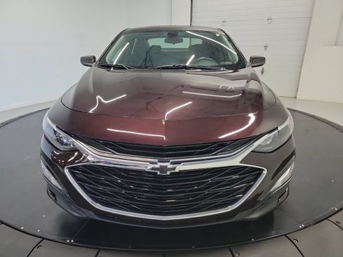 Used 2020 Chevrolet Malibu RS FWD image 2