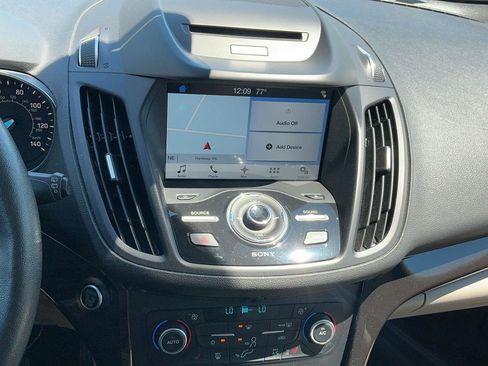 Used 2018 Ford Escape Titanium w/ Ford Safe & Smart Package AWD/4WD image 22