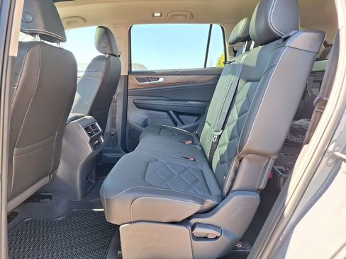 New 2026 Volkswagen Atlas SE FWD image 11