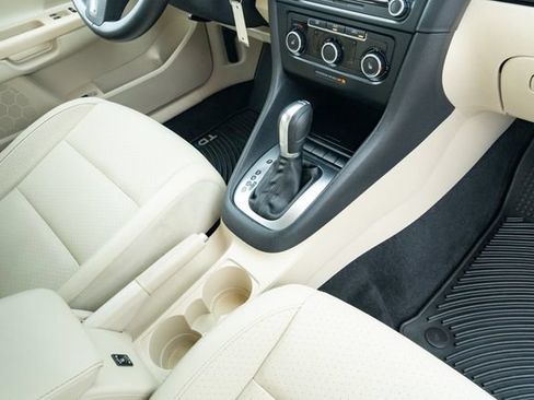 Used 2014 Volkswagen Jetta TDI FWD image 42