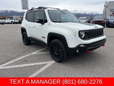Used 2022 Jeep Renegade Trailhawk w/ Trailer Tow Group AWD/4WD image 1