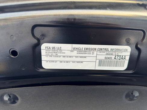 Used 2019 RAM 1500 Limited w/ Advanced Safety Group image 32