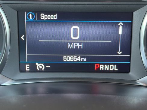 Used 2024 Chevrolet Equinox LT AWD/4WD image 25