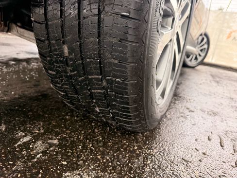 Used 2016 Mercedes-Benz GLE 350 4MATIC w/ Premium Package image 47