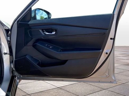 Used 2024 Honda Accord EX image 27