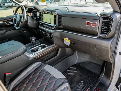 New 2026 Chevrolet Silverado 1500 RST AWD/4WD image 17