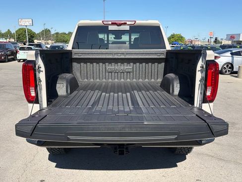 New 2026 GMC Sierra 1500 AT4X AWD/4WD image 25