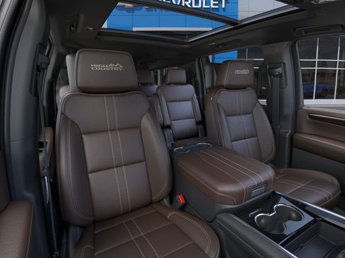 New 2026 Chevrolet Suburban High Country AWD/4WD image 40