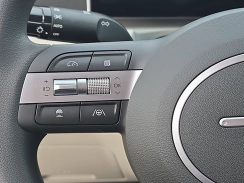 New 2026 Hyundai Tucson SEL image 17