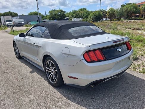 Used 2016 Ford Mustang Premium RWD image 8
