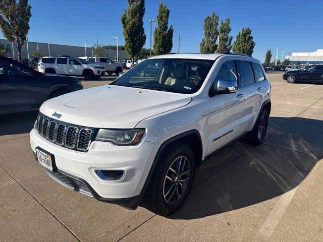 Certified 2018 Jeep Grand Cherokee Limited w/ Luxury Group II AWD/4WD image 5