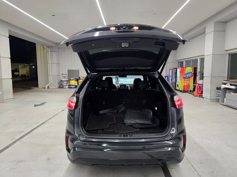 Used 2022 Ford Edge ST-Line image 36