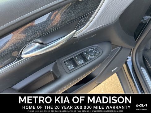 Used 2021 Cadillac XT5 Premium Luxury AWD/4WD image 12
