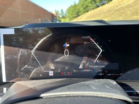 New 2026 BMW X6 xDrive40i image 17