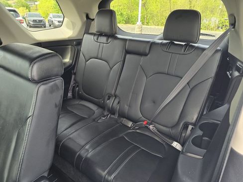 Certified 2025 Honda Pilot Elite image 10