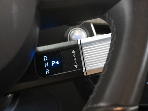 Used 2025 Hyundai Sonata SEL FWD image 16