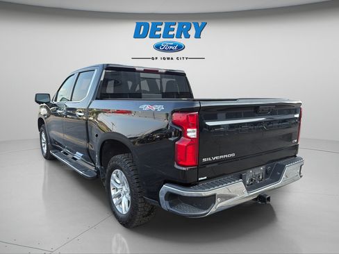 Used 2022 Chevrolet Silverado 1500 LTZ w/ LTZ Premium Package AWD/4WD image 8