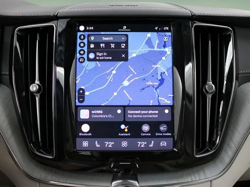 Certified 2025 Volvo XC60 B5 Ultra w/ Protection Package Premier AWD/4WD image 35