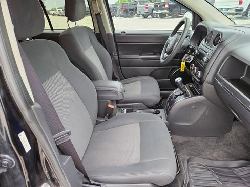 Used 2012 Jeep Compass Sport AWD/4WD image 29