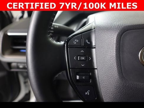 Used 2024 Toyota Prius XLE image 23