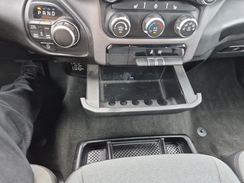 Used 2023 RAM 1500 Big Horn AWD/4WD image 29