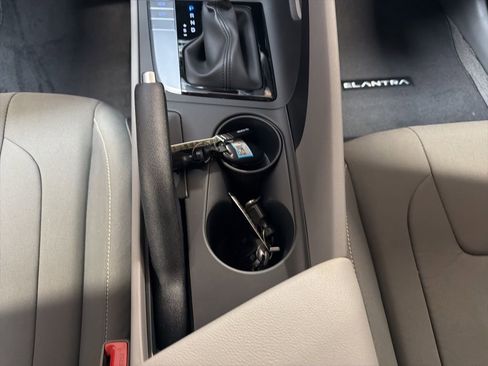 New 2026 Hyundai Elantra SEL Sport Premium FWD image 22