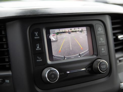 Used 2021 RAM 1500 Big Horn AWD/4WD image 17