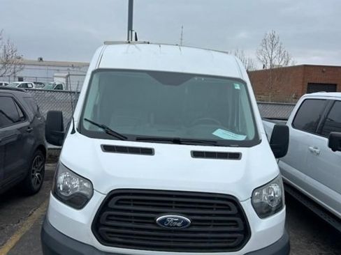 Used 2015 Ford Transit 150 148 Medium Roof image 5