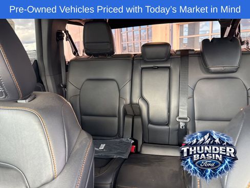 Used 2024 Ford Bronco Badlands AWD/4WD image 17