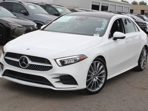 Used 2022 Mercedes-Benz A 220 image 9