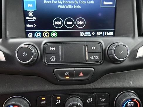 Used 2024 GMC Terrain SLT AWD/4WD image 23