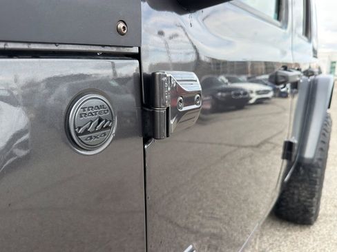 Used 2022 Jeep Wrangler Unlimited Sport image 5