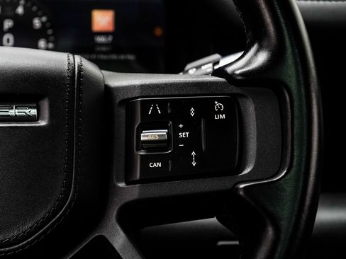 Used 2021 Land Rover Defender 110 X image 26