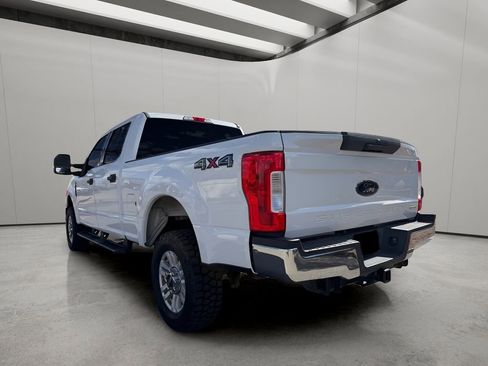Used 2019 Ford F250 XLT image 4