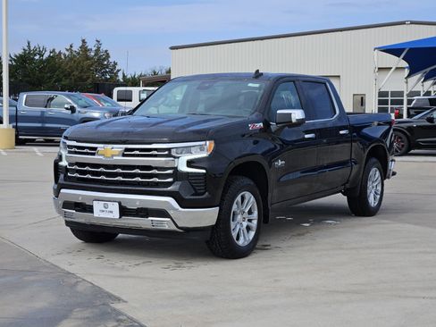 New 2026 Chevrolet Silverado 1500 LTZ w/ Z71 Off-Road Package AWD/4WD image 2