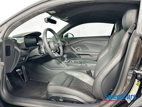 Used 2022 Audi R8 V10 performance image 9