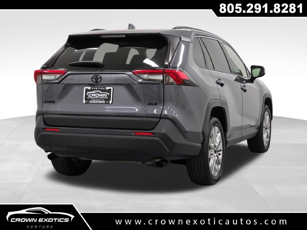 Used 2023 Toyota RAV4 XLE Premium FWD image 7
