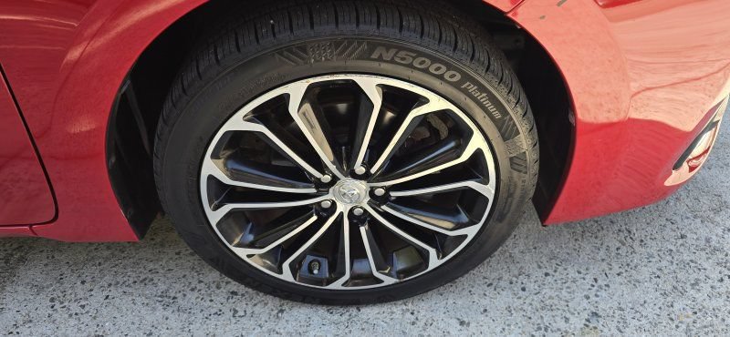 Used 2015 Toyota Corolla S Premium FWD image 13
