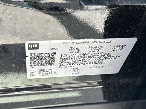 Used 2023 Cadillac XT4 Sport w/ Cold Weather Package FWD image 40