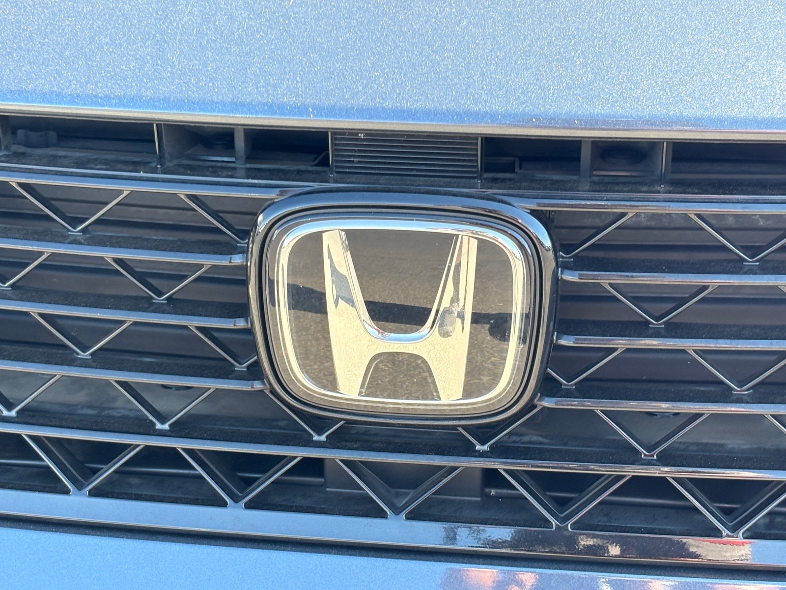 Used 2023 Honda Accord EX image 9