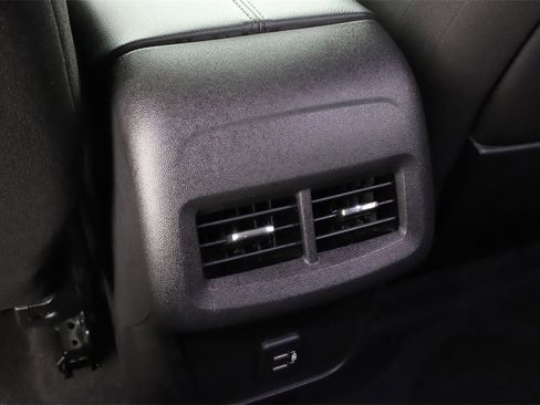 Used 2024 GMC Terrain SLE image 73