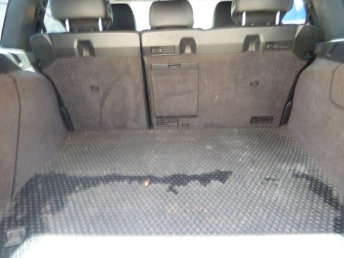 Used 2004 Porsche Cayenne Turbo image 21