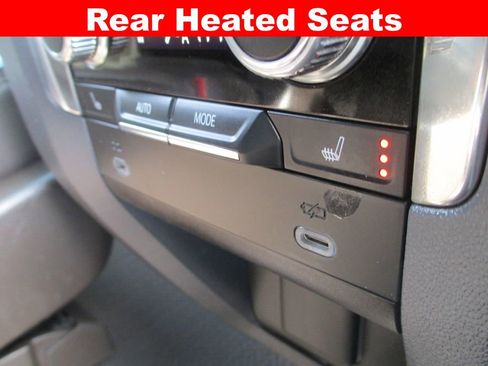 Used 2023 GMC Yukon Denali AWD/4WD image 29