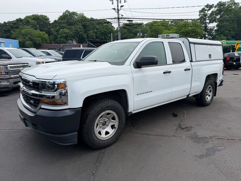 Used 2019 Chevrolet Silverado 1500 W/T w/ WT Convenience Package AWD/4WD image 2