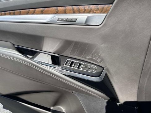 Used 2025 Cadillac Escalade Sport Platinum w/ LPO, Floor Liner Package AWD/4WD image 20