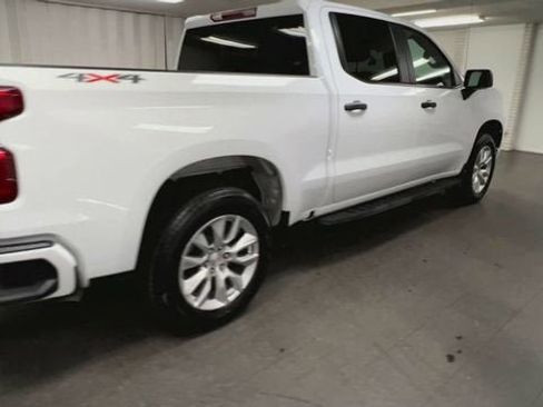 Certified 2026 Chevrolet Silverado 1500 Custom AWD/4WD image 8