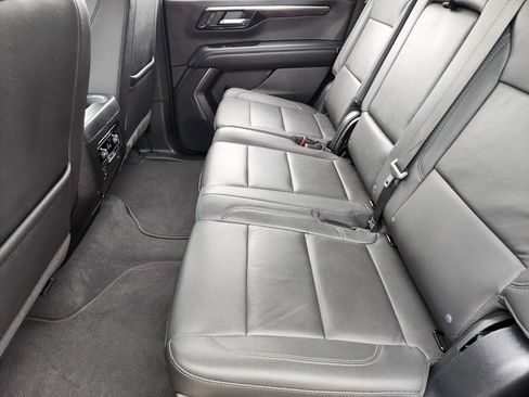 Certified 2025 Chevrolet Tahoe LT image 30