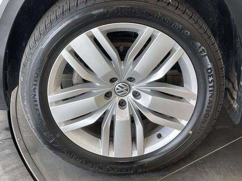 Used 2019 Volkswagen Atlas SEL Premium AWD/4WD image 11